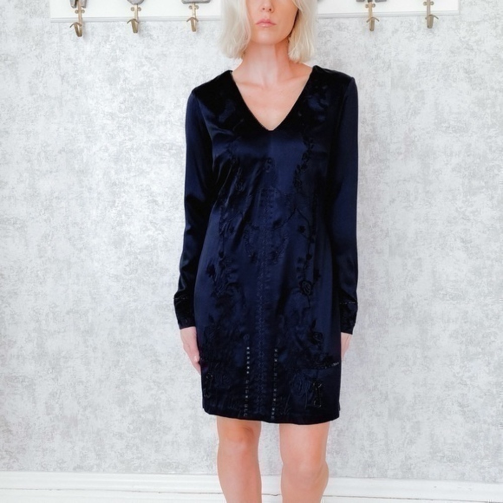 Nicole Miller Signature $595 Silk Appliqué Dress